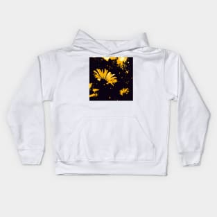 Spatter Painting of Yellow Chrysanthemum on Black Background Kids Hoodie